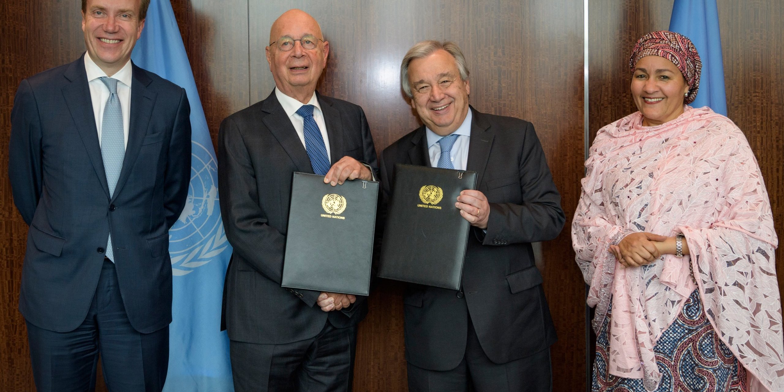 Bild_VertragsvereinbarungUN_WEF-min