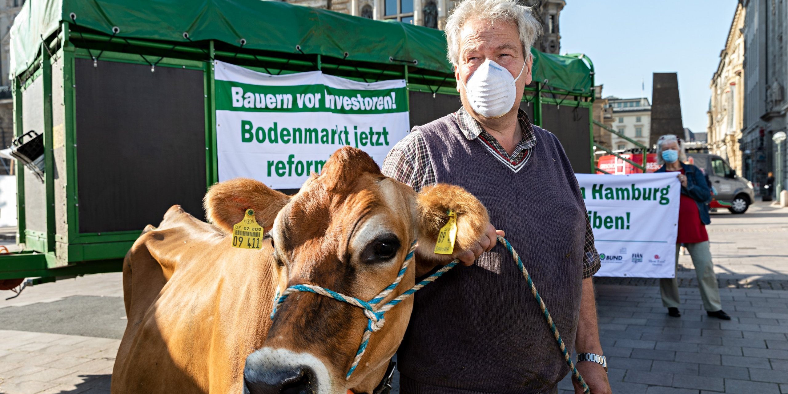 Aktion der AbL auf dem Rathausmarkt Hamburg
