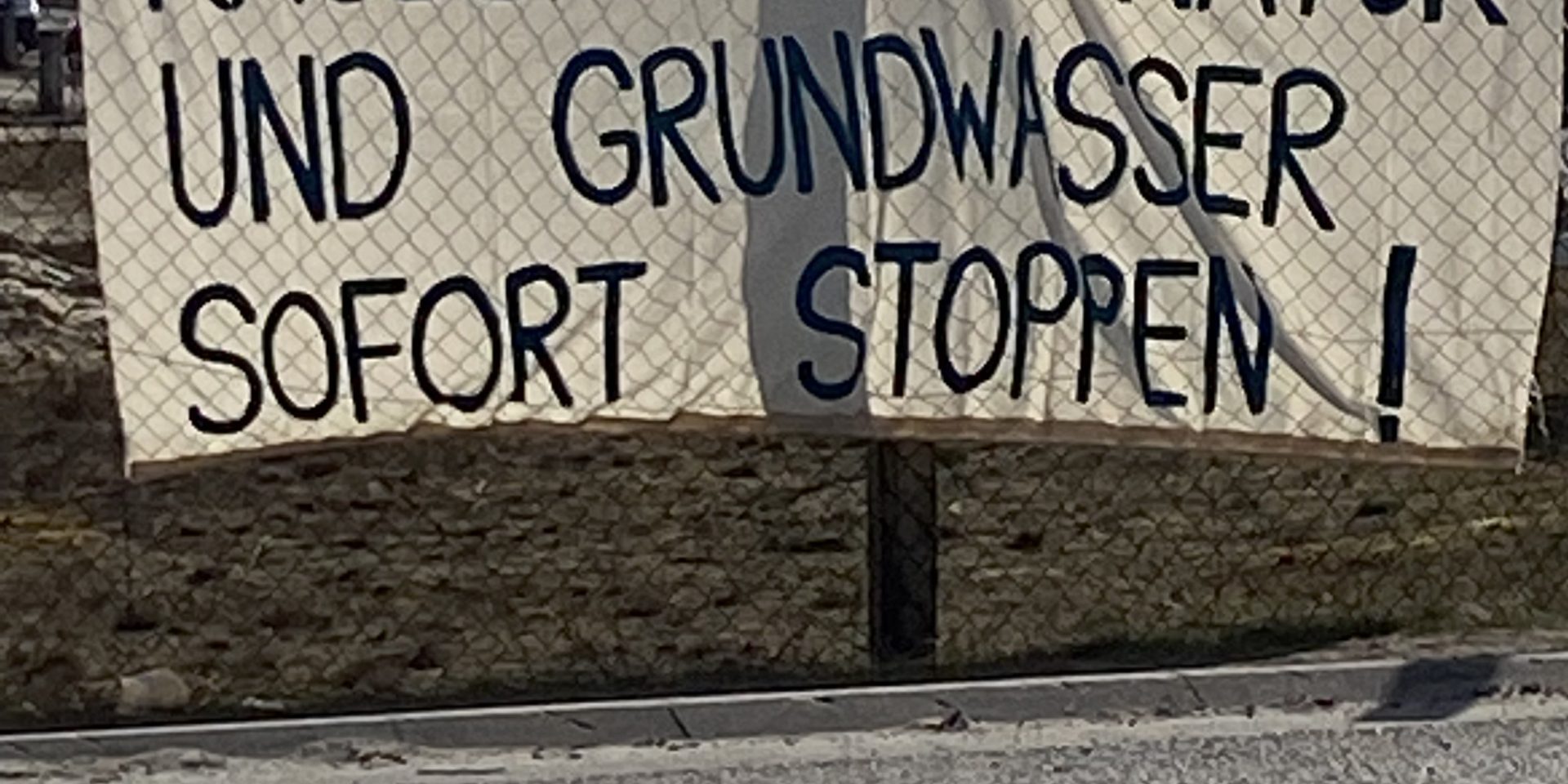 Raubbau an Natur- und Grundwasser sofort stoppen